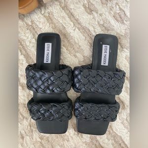STEVE MADDEN MERRIN WOVEN SANDAL BLACK SIZE 8